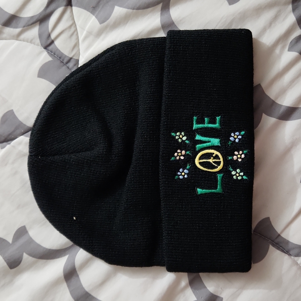 Pacsun Peace and Love Beanie